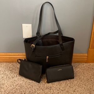 Brand New purse and wallet set!